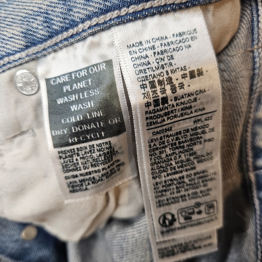 NWT Levi's Women's 501 90s Ankle Jeans Size 23 Antique Light Wash Midrise - Picture 6 of 9